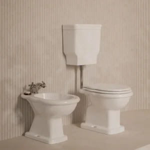 Boheme low-level flushing cistern main image