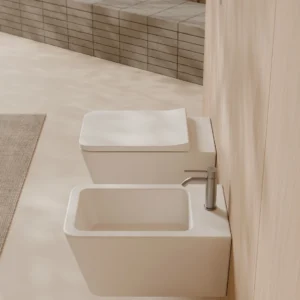 Hide Square Wall Mounted Bidet